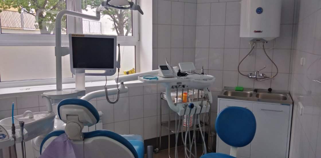 Продается новый стоматологический кабинет на две установки
