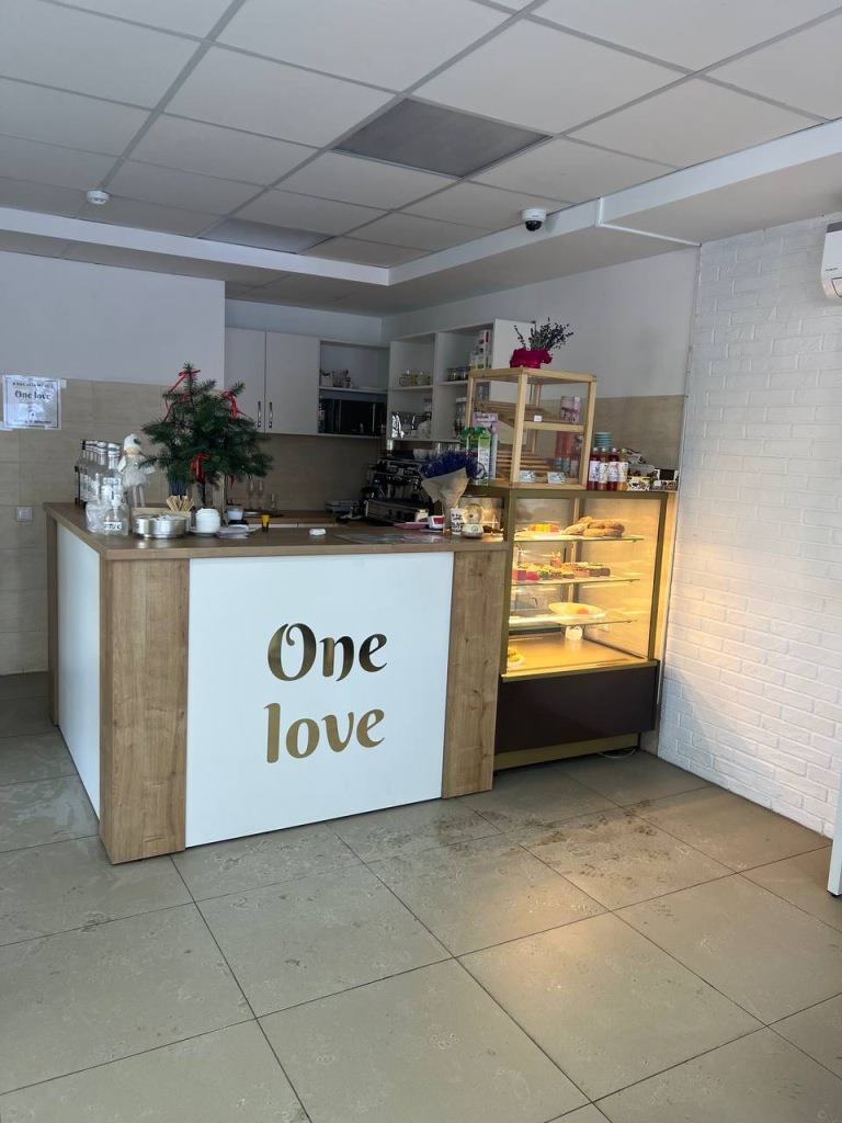 Продается кофейня One love возле ЦУМа