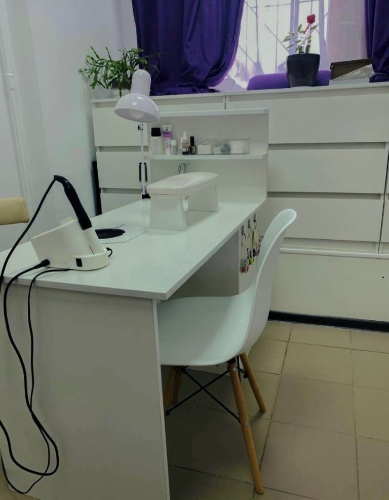 Продаётся салон красоты и пункт выдачи в одном помещении