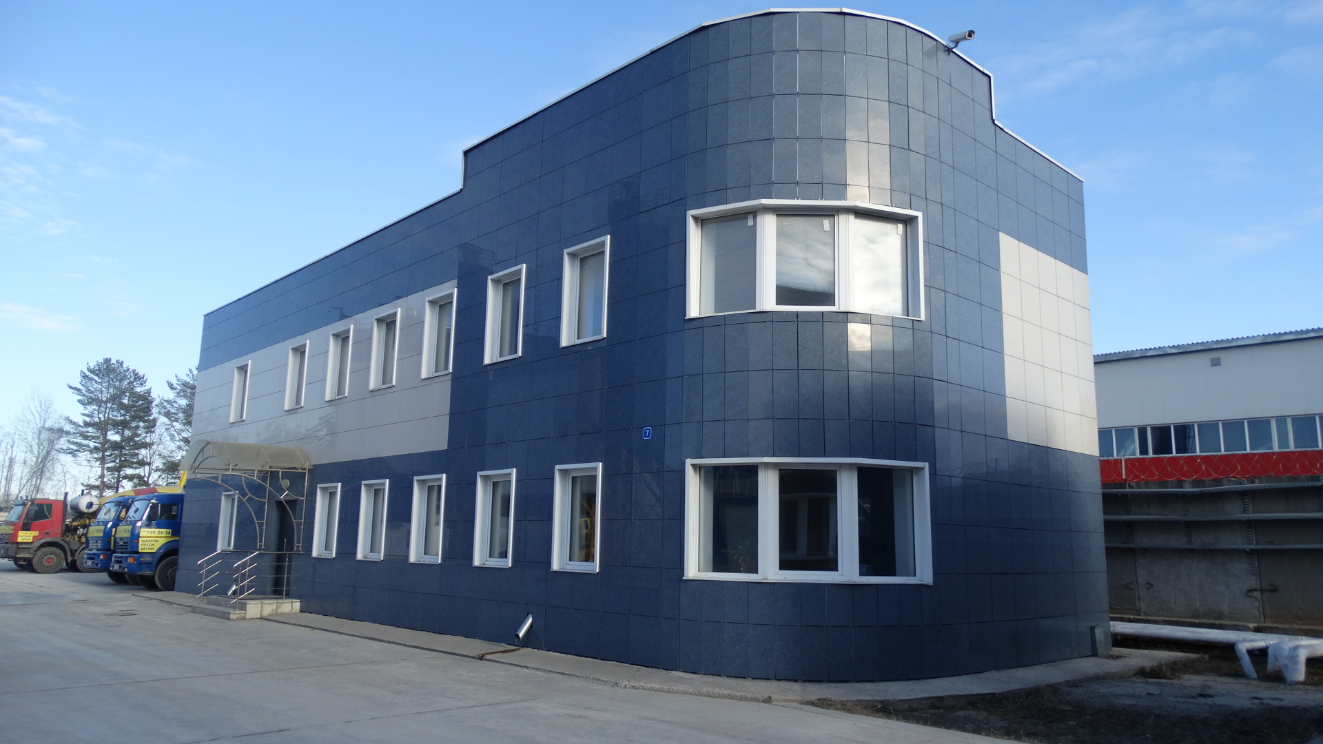Действующий производственный комплекс строительных материалов  в г. Дубна, РФ