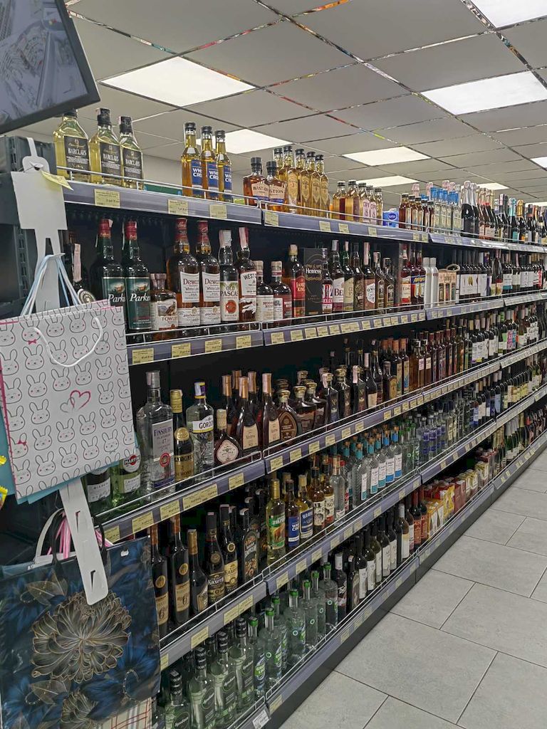 Продуктовый магазин в Центральном районе