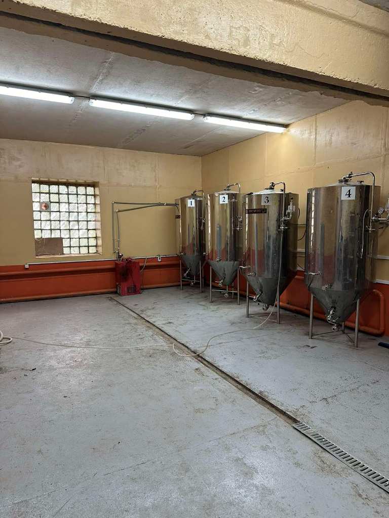 Действующая пивоварня с производством