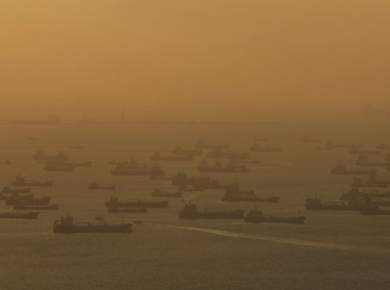 Нефть приблизилась к самому долгому падению с 1986 года.